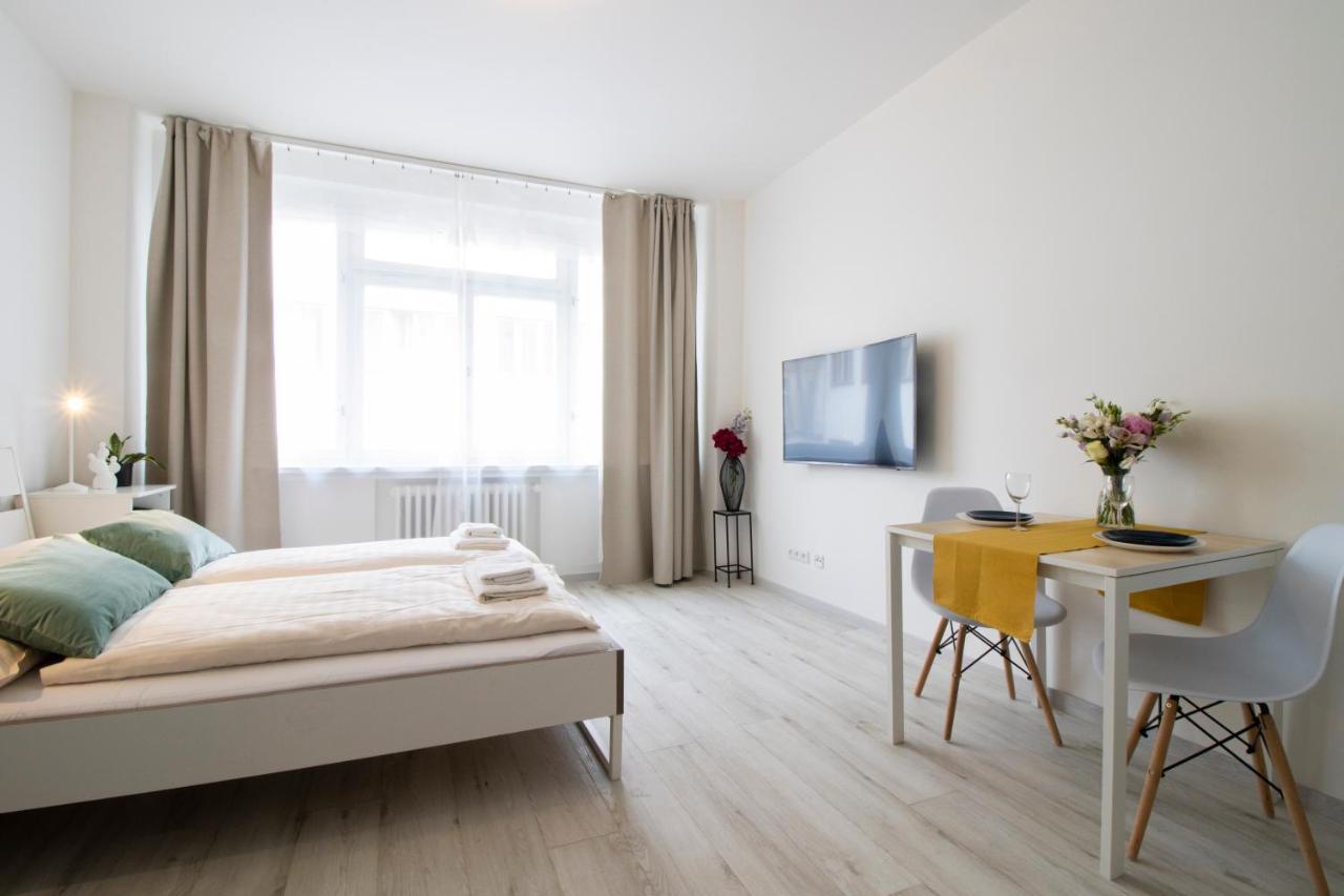 Prague Apartments Esterno foto
