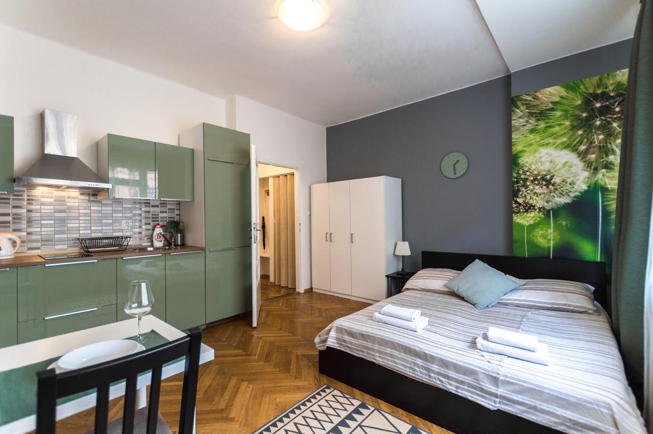 Prague Apartments Esterno foto