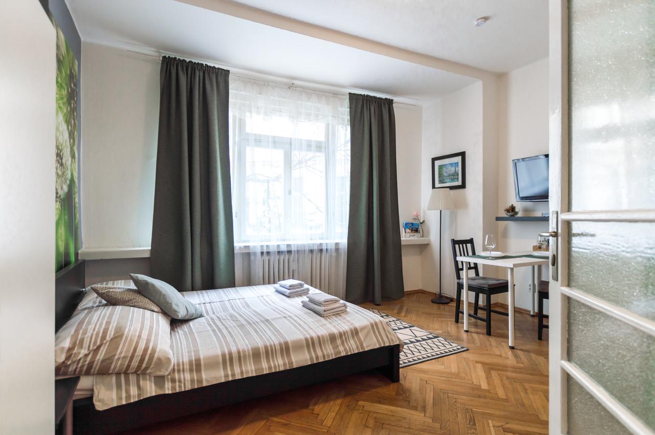 Prague Apartments Esterno foto